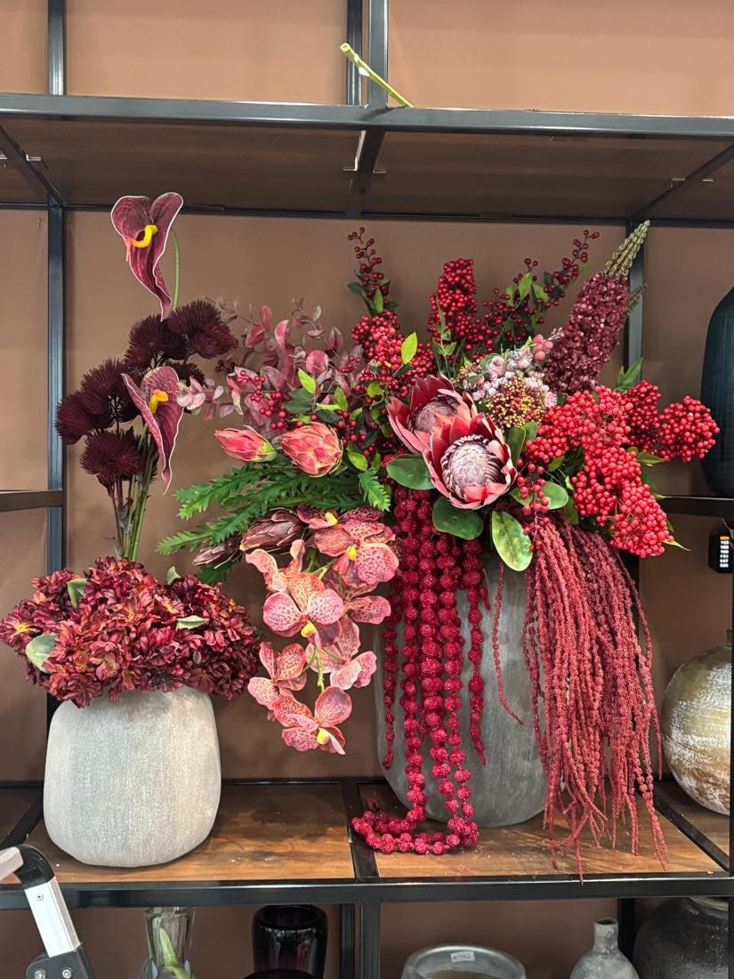 Arreglo floral hecho a mano en Monarca